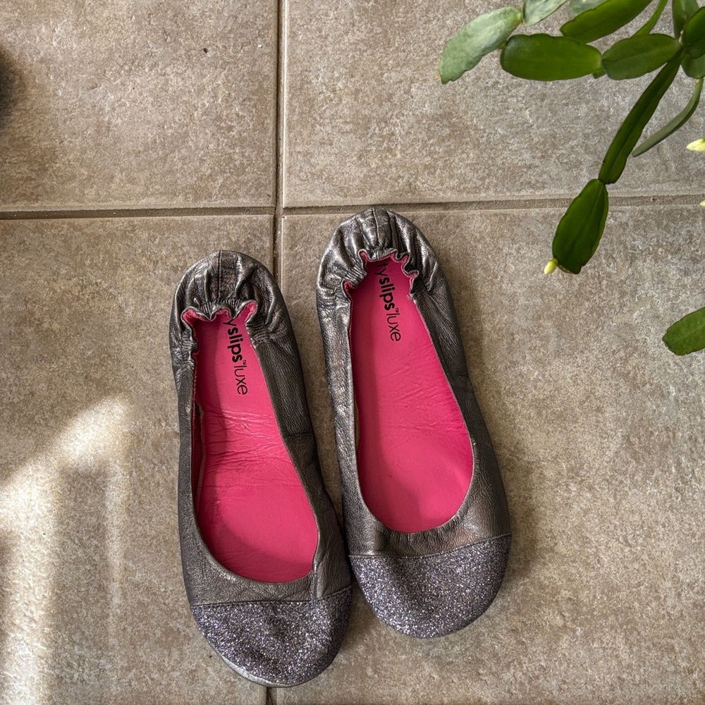 Women's Glitter Cap-Toe Ballet Flats with Pink Insole